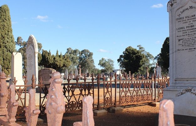 cemetery-700×450